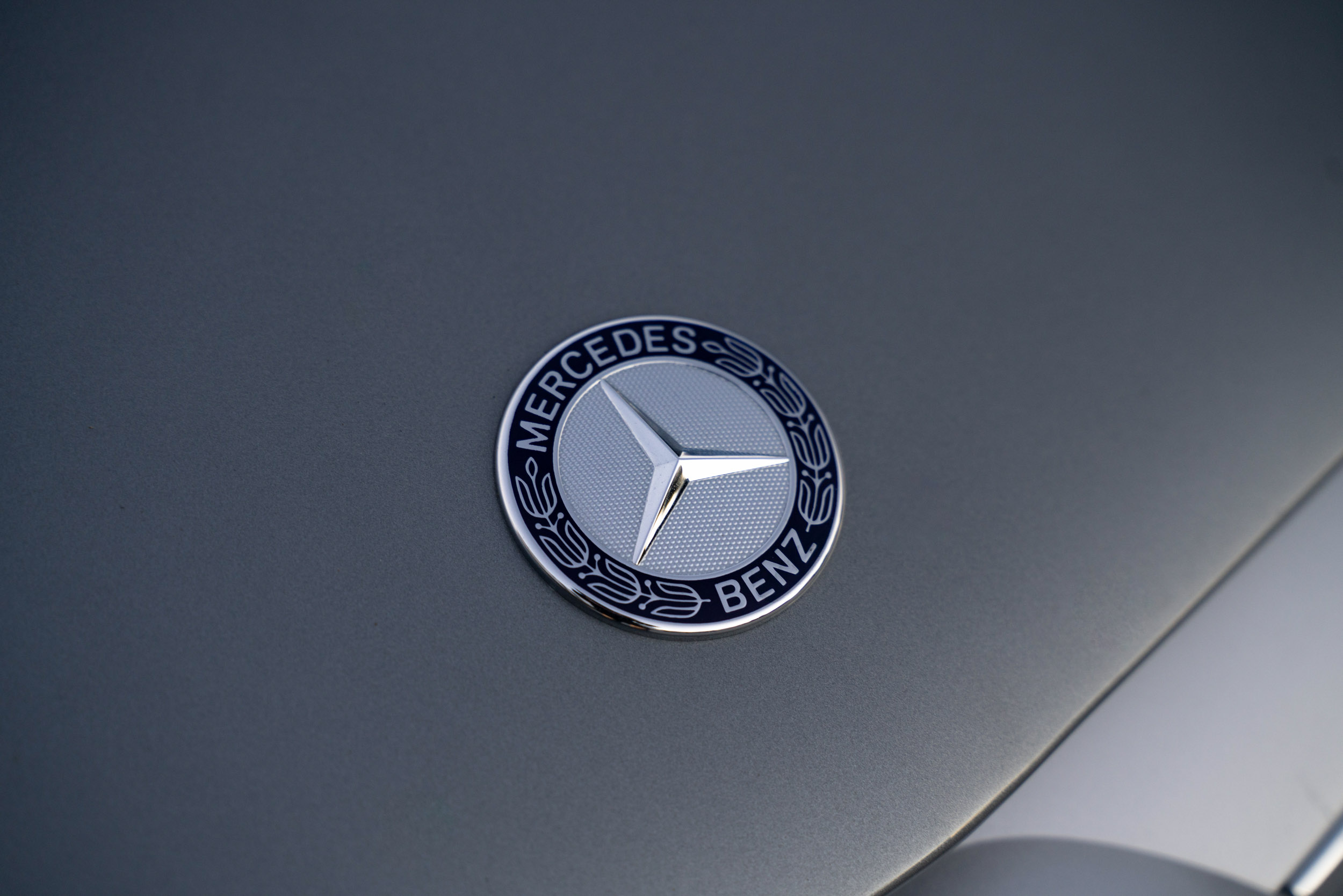 Mercedes star badge